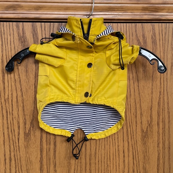 Ellie Dog Wear Raincoat - Picture 4 of 7